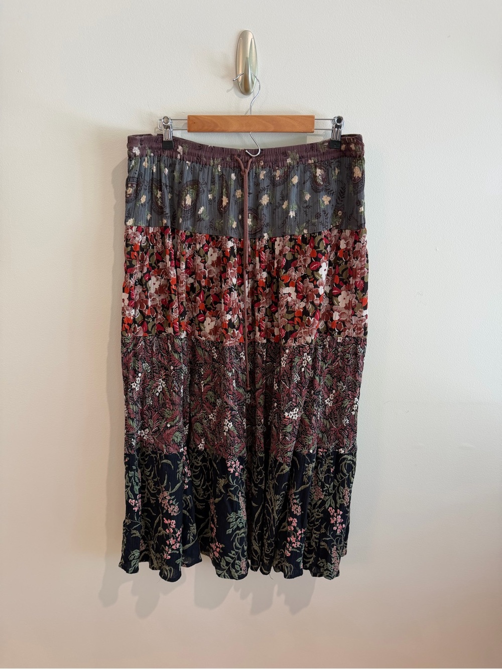 Sag Harbour Tiered Floral Maxi Skirt - Multicolour